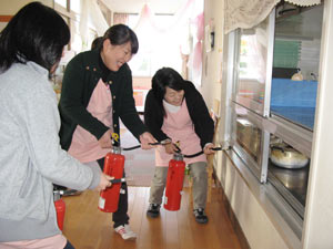 山口県防府市の幼稚園 玉祖幼稚園（たまのやようちえん）カリキュラム 非難訓練