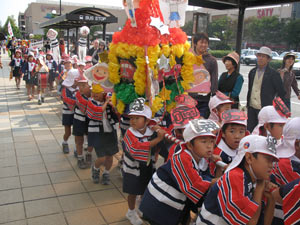 山口県防府市の幼稚園 玉祖幼稚園（たまのやようちえん）カリキュラム 非難訓練